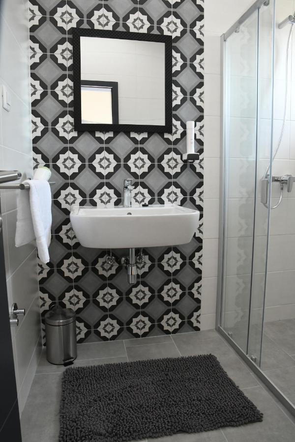 Sagena Rooms Rogotin Esterno foto