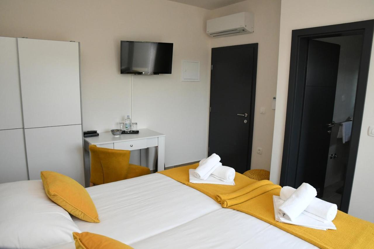 Sagena Rooms Rogotin Esterno foto